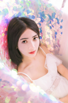 春朝烂漫海棠红
